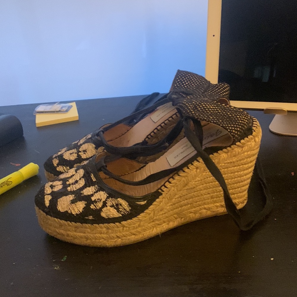Handmade Gaimo espadrilles - Picture 2 of 9